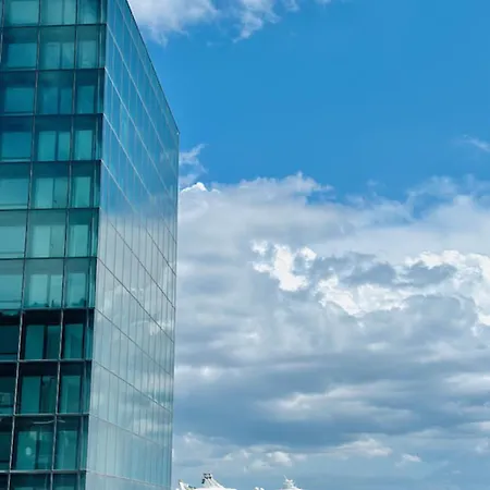 Levelup Apartment Split